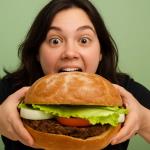 10 Lebensmittel, durch die Sie weniger essen werden